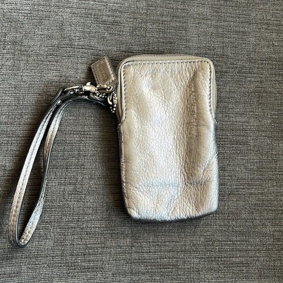 COACH metallic pewter phone pouch wristlet - Picture 4 of 4